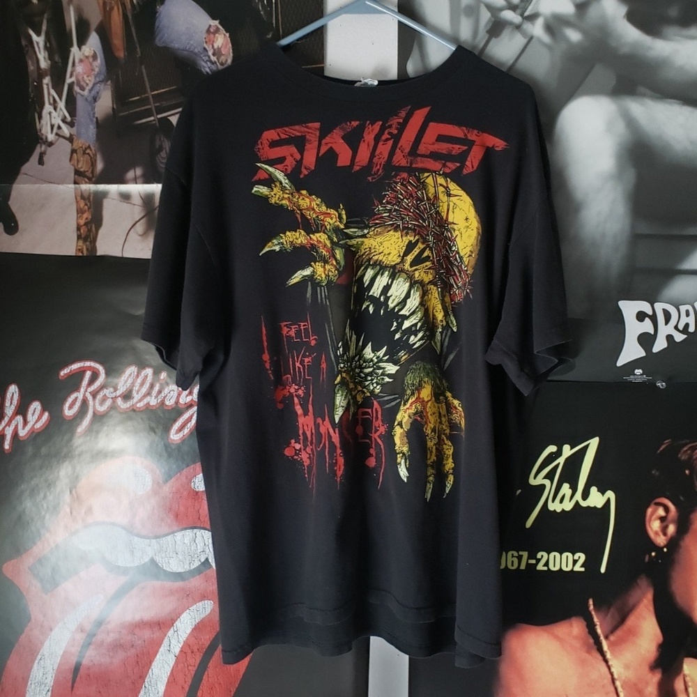 Vtg Skillet Monster Band Tee